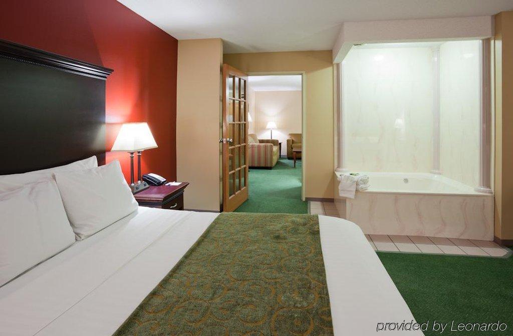 Grandstay Hotel & Suites Cambridge Rom bilde